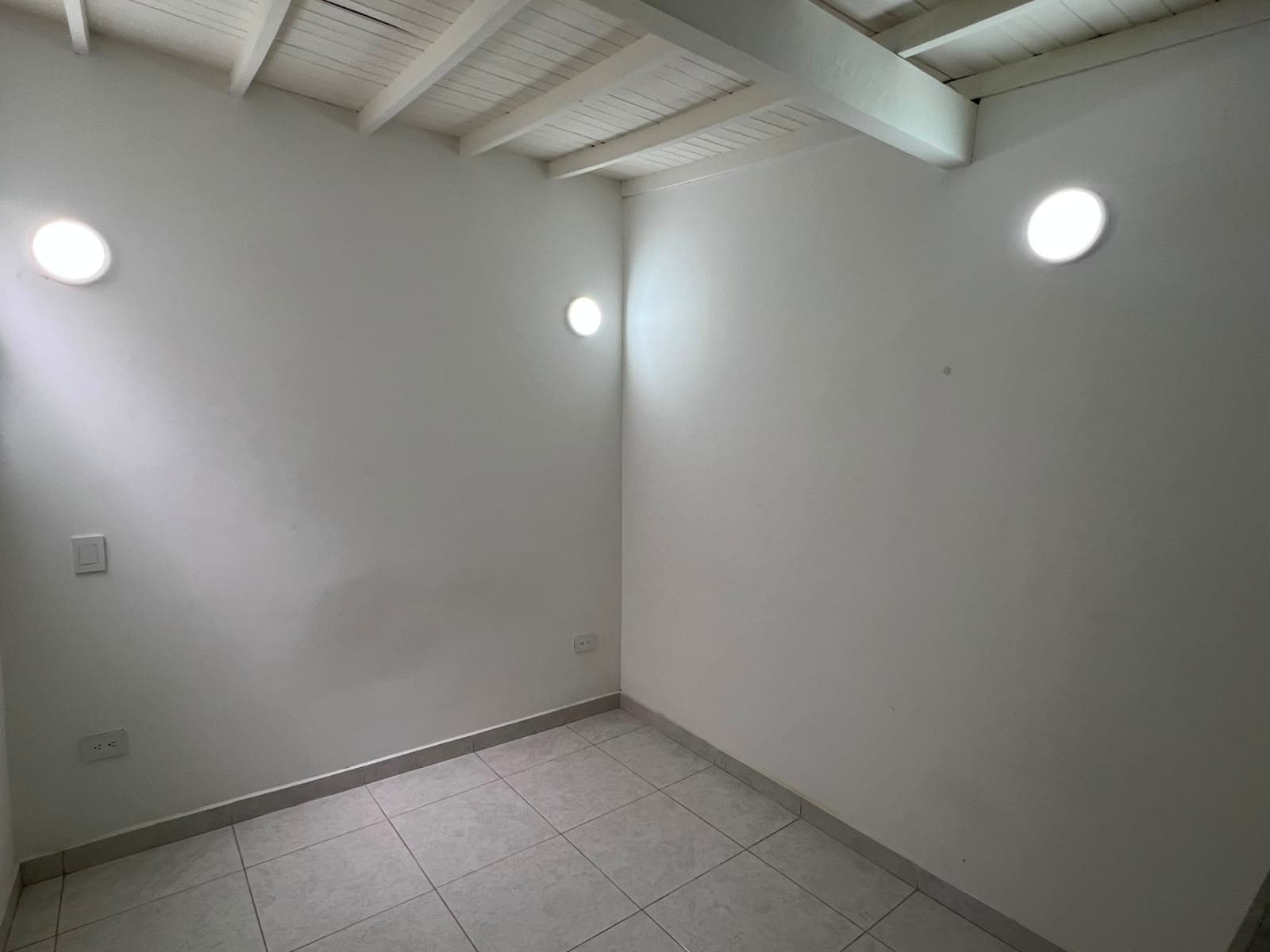 Apartamento en arriendo en Los Colores, Laureles, Medellín — foto 5 de 11