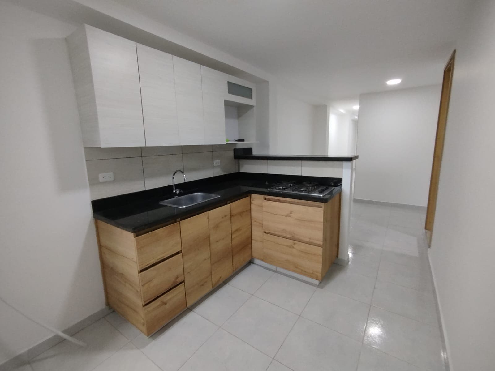 Apartamento en arriendo en La Colinita, Belen, Medellín — foto 4 de 20