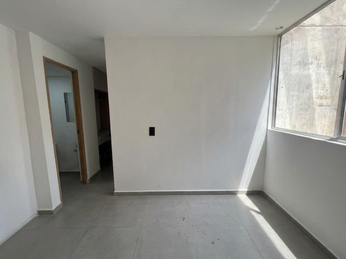 Apartamento en arriendo en Calasanz Parte Alta, La America, Medellín — foto 4 de 16