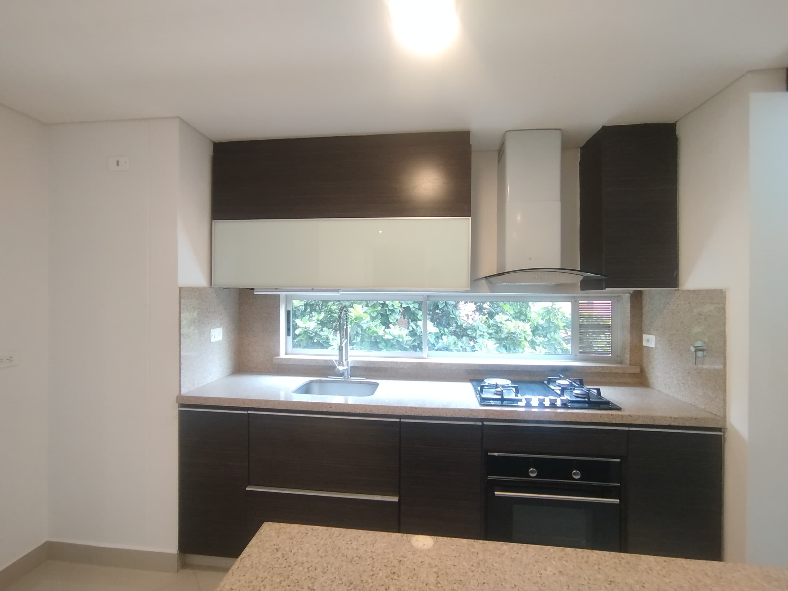 Apartamento en arriendo en Santa María de los Ángeles, Poblado, Medellín — foto 4 de 20