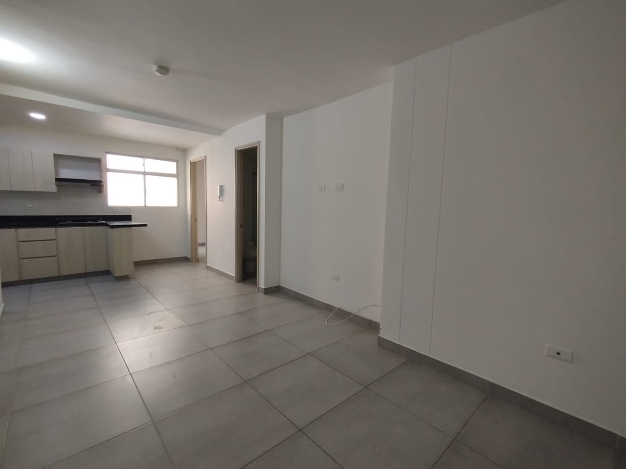 Apartamento en arriendo en Sabaneta — foto 3 de 14