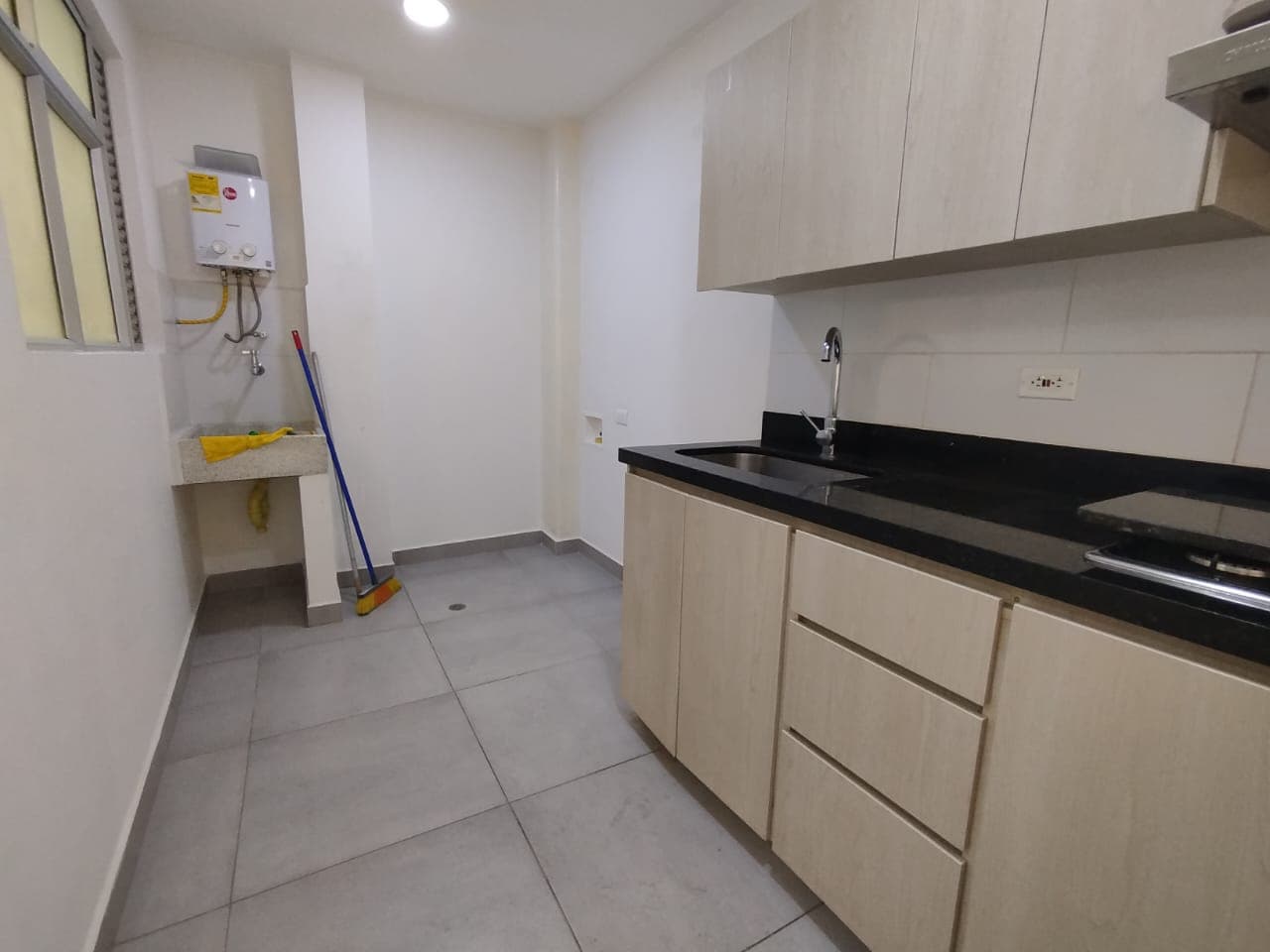 Apartamento en arriendo en Sabaneta — foto 4 de 14