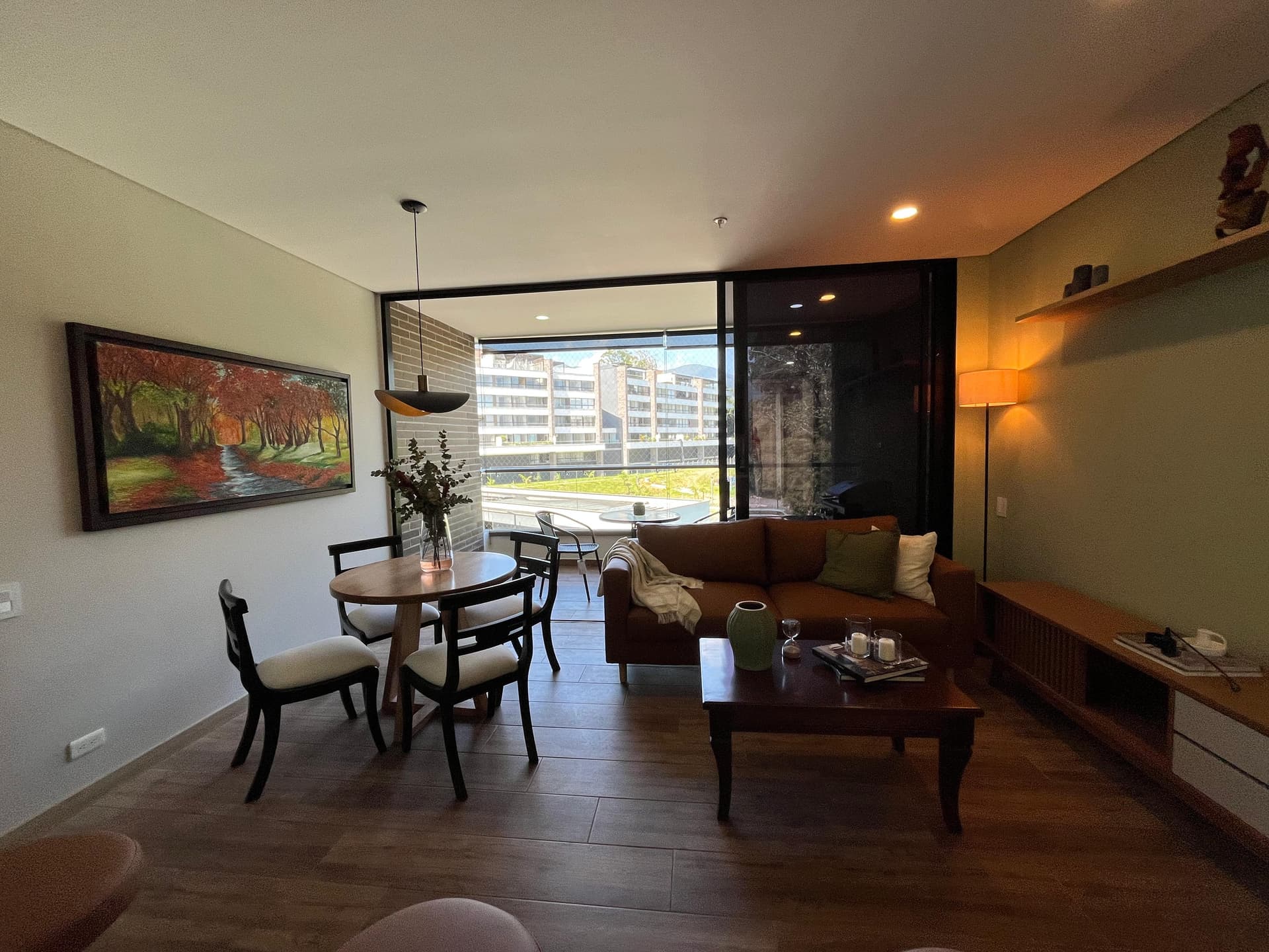 Apartamento en arriendo en El Escobero, Envigado — foto 1 de 20