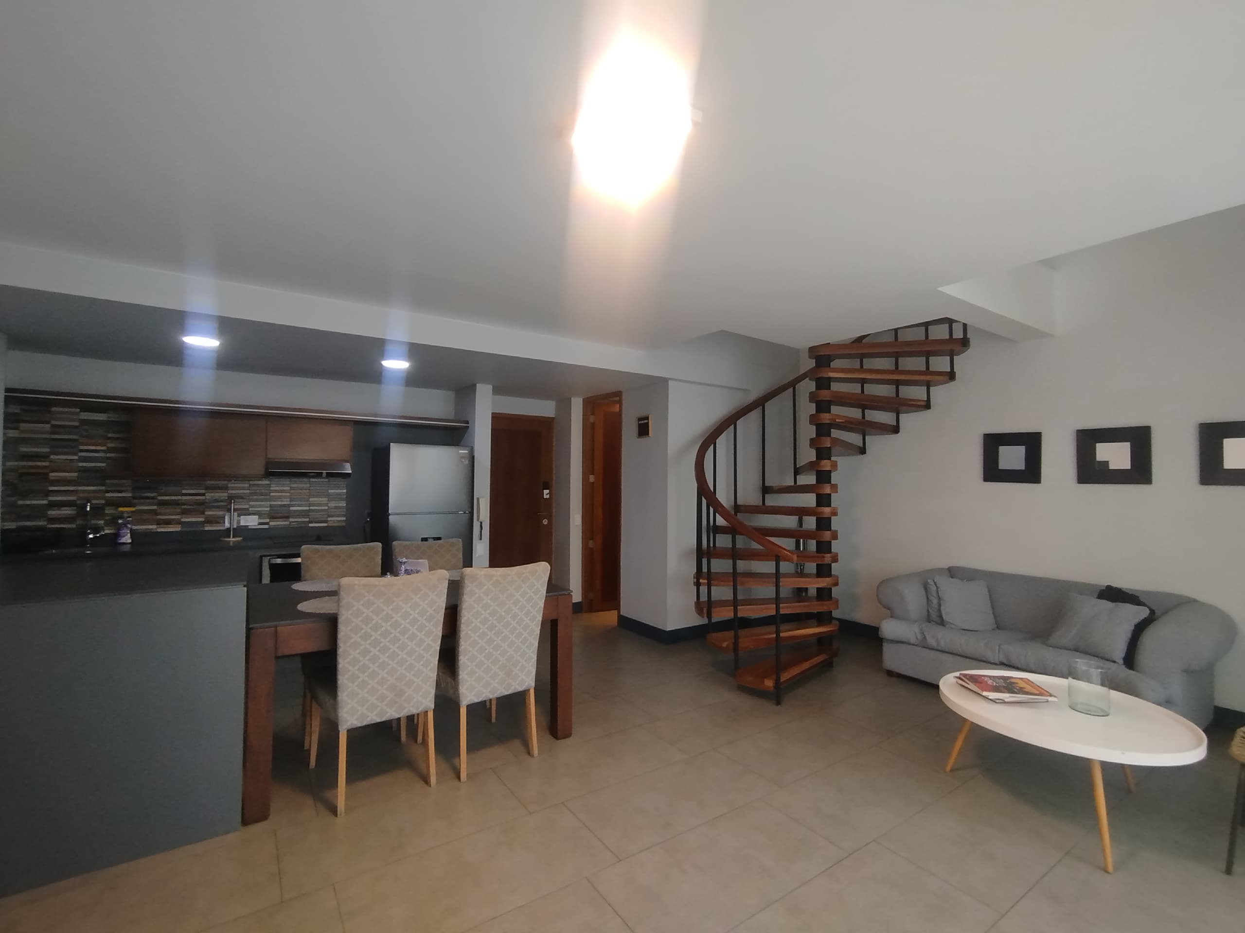 Apartamento en arriendo en Los Parra, Poblado, Medellín — foto 2 de 14