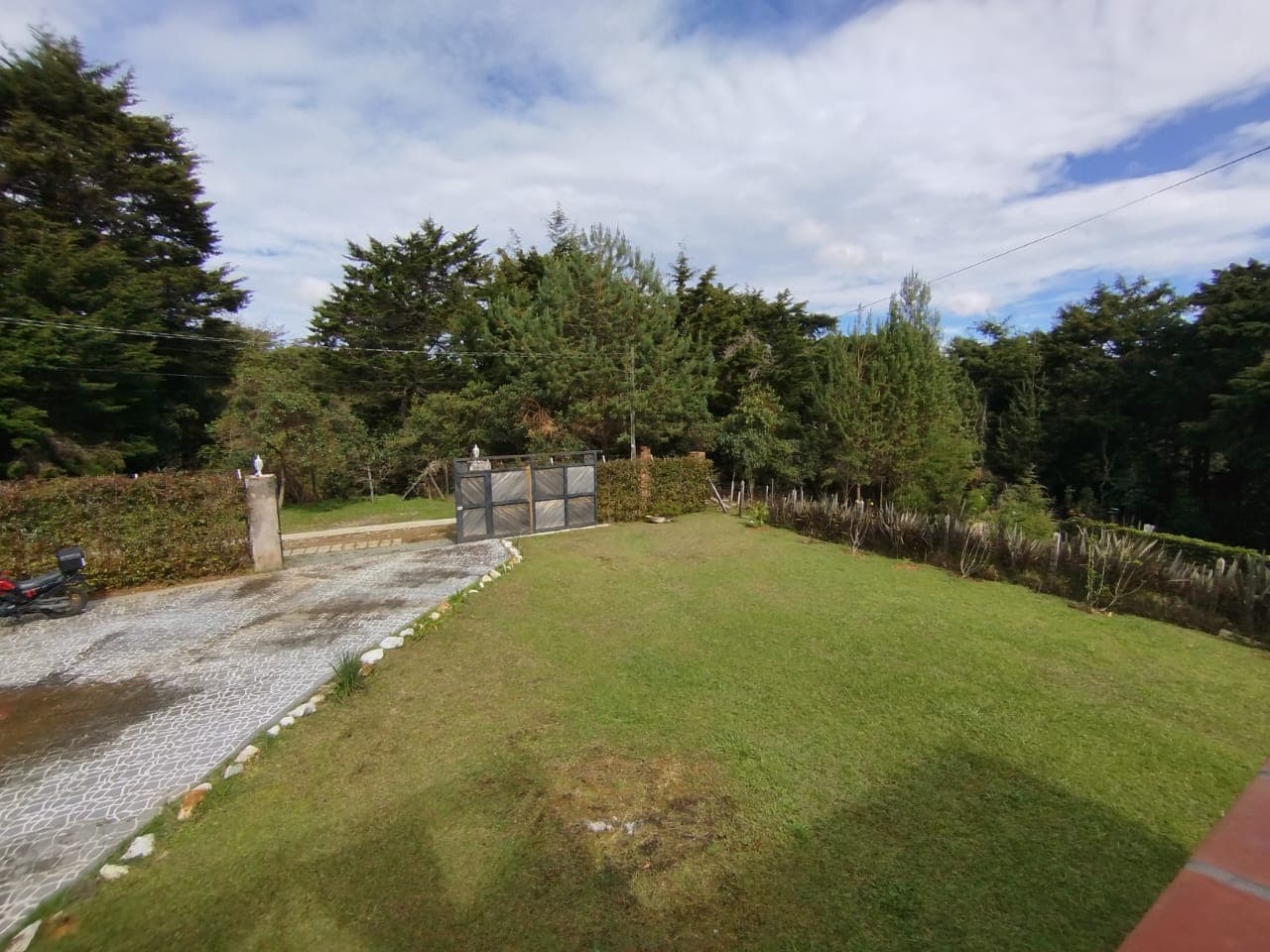 Casa Campestre en arriendo en Santa Elena, Medellín — foto 3 de 20