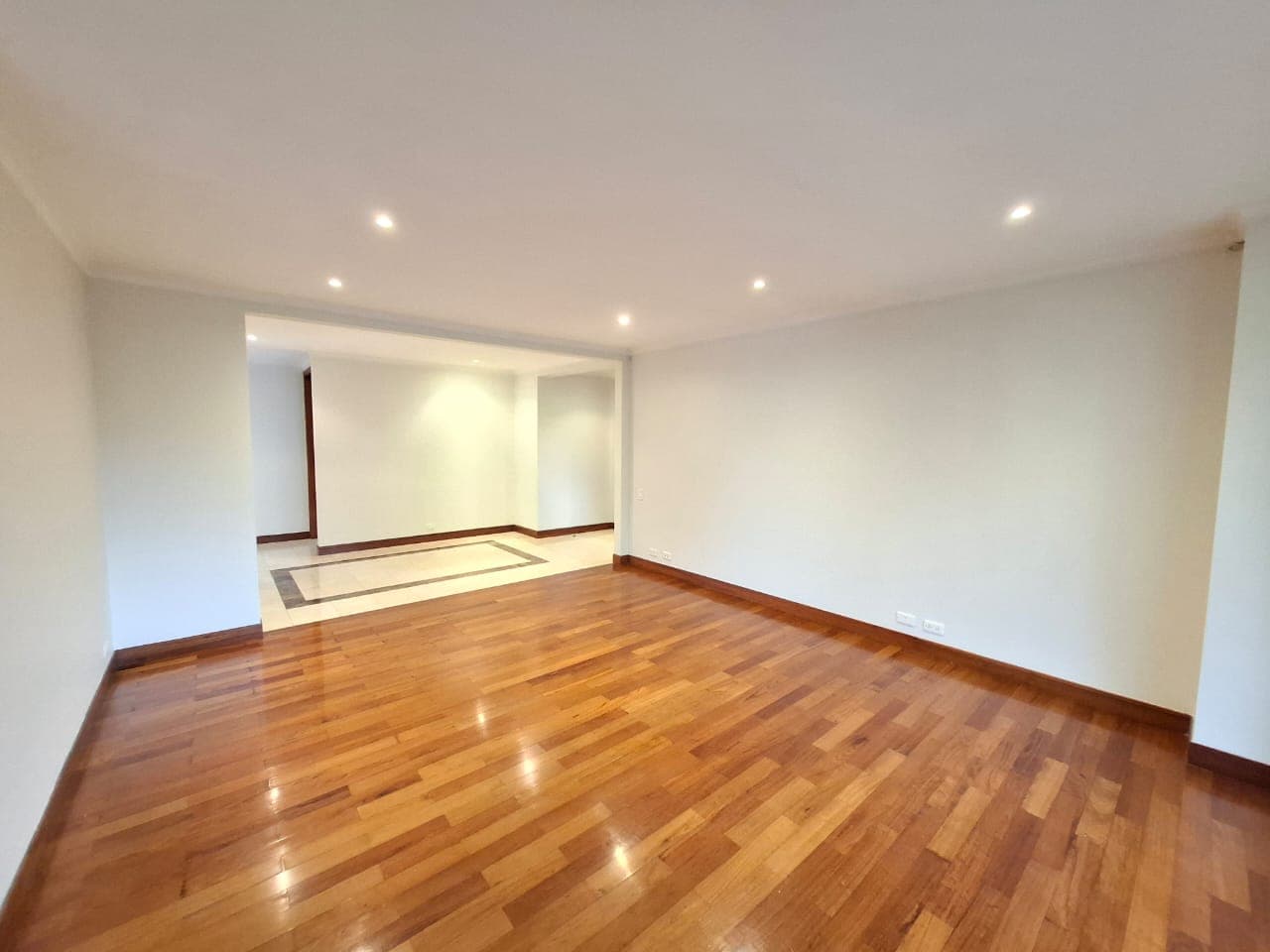 Apartamento en arriendo en El Tesoro, Poblado, Medellín — foto 5 de 20