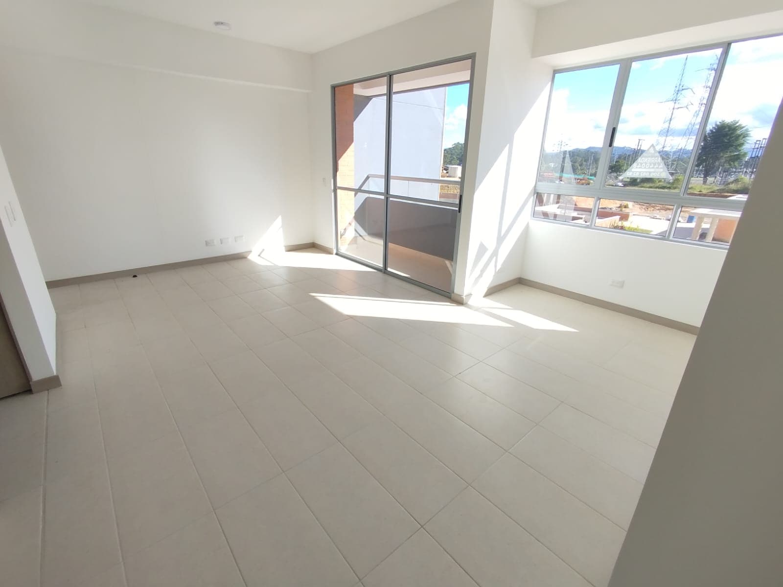 Apartamento en arriendo en Rionegro — foto 1 de 20