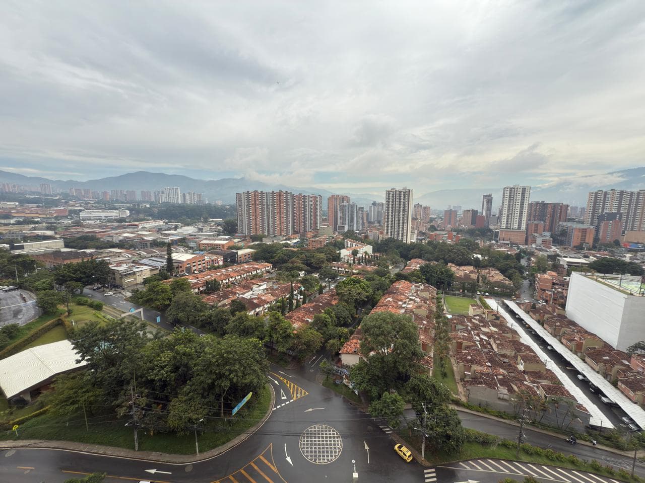 Apartamento en arriendo en Sabaneta — foto 1 de 12