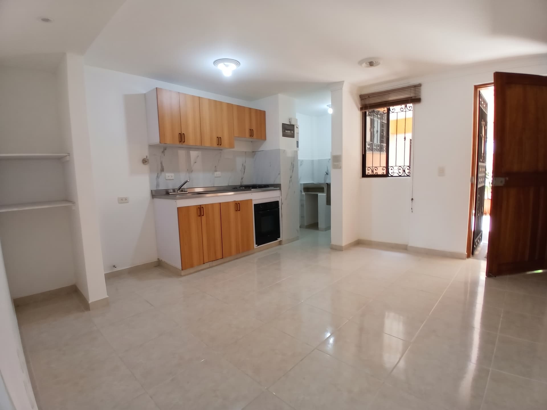 Apartaestudio en arriendo en La América, Medellín — foto 1 de 12