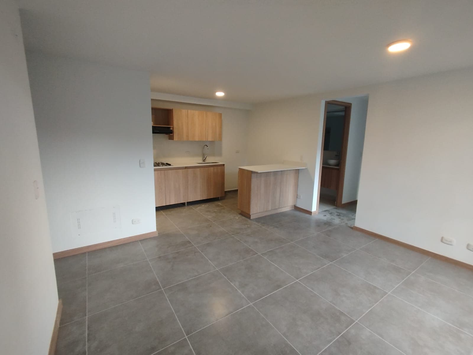 Apartamento en arriendo en Rionegro — foto 1 de 18