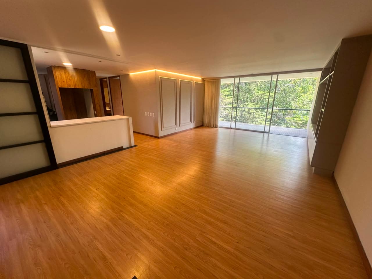 Apartamento en arriendo en Nuevo Poblado, Medellín — foto 3 de 15
