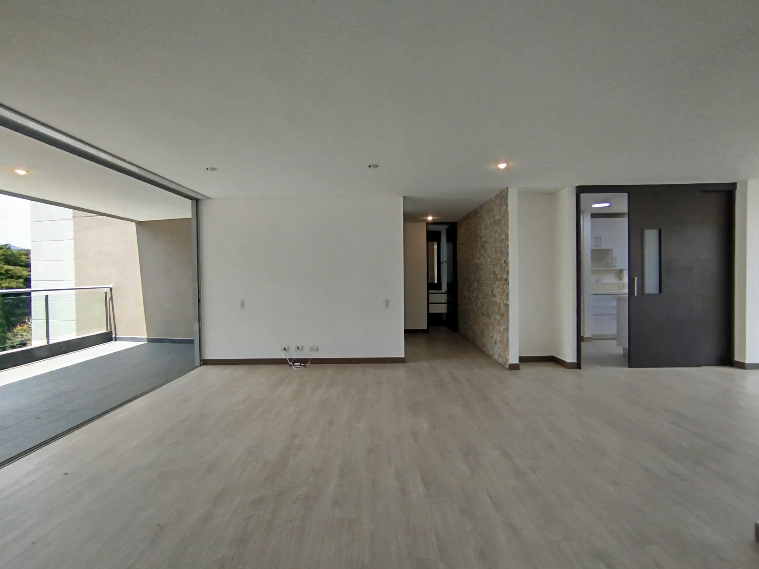 Apartamento en arriendo en Las Santas, Poblado, Medellín — foto 4 de 20
