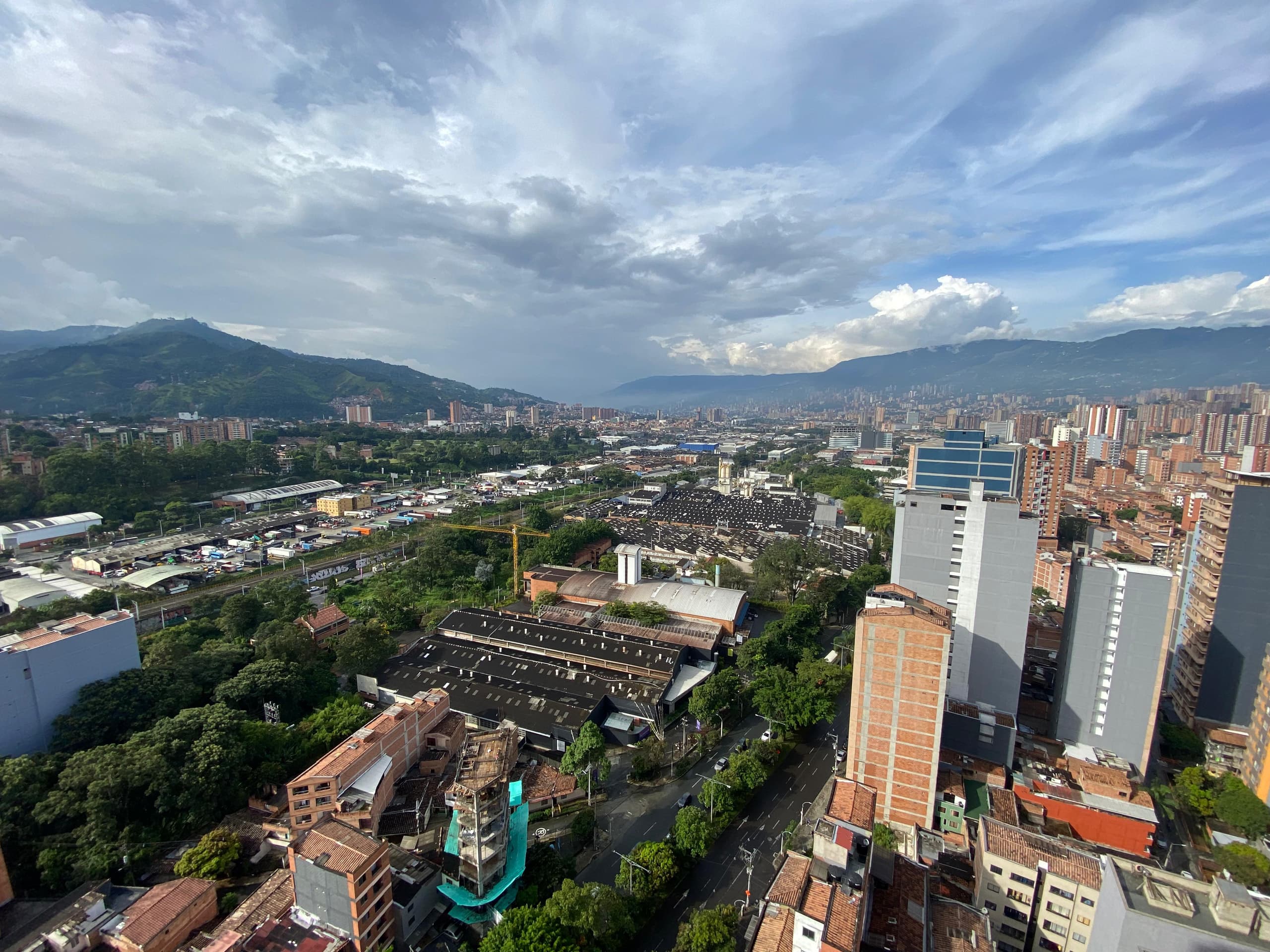 Apartamento en arriendo en Calle Larga, Sabaneta — foto 1 de 18