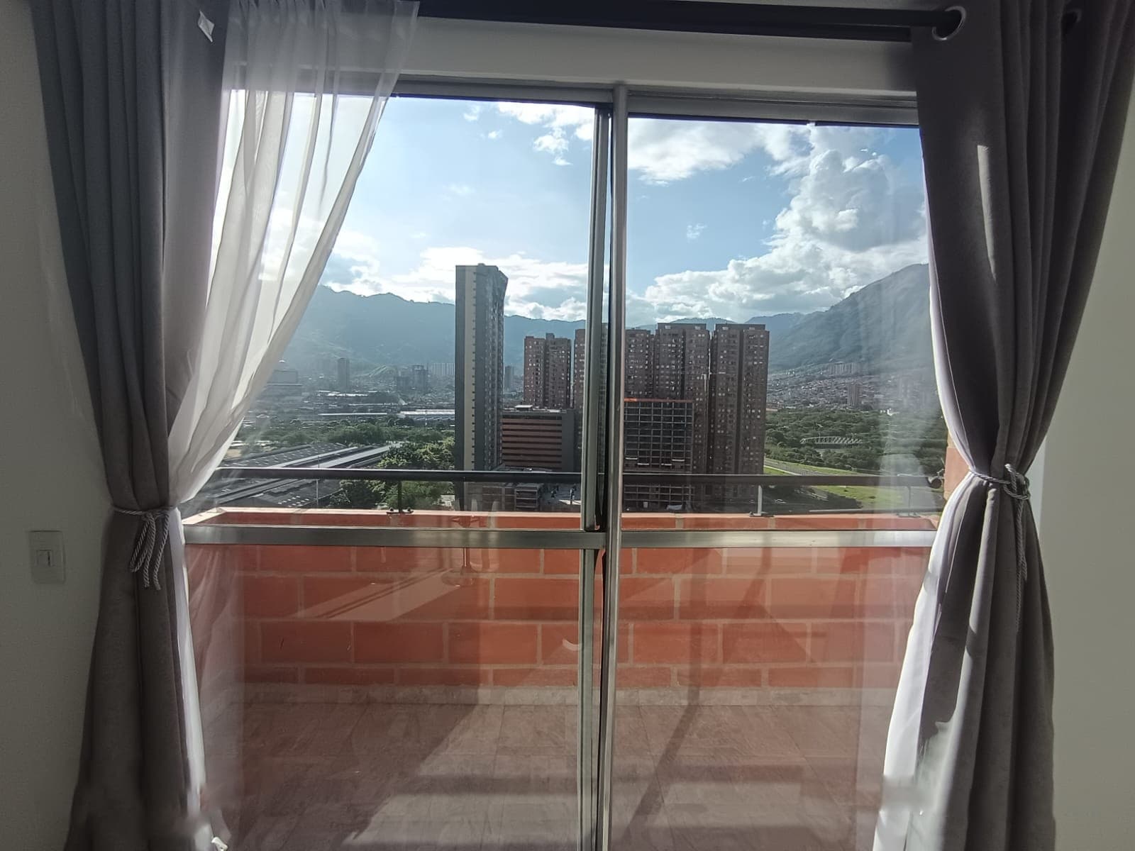 Apartamento en arriendo en Bello — foto 1 de 13