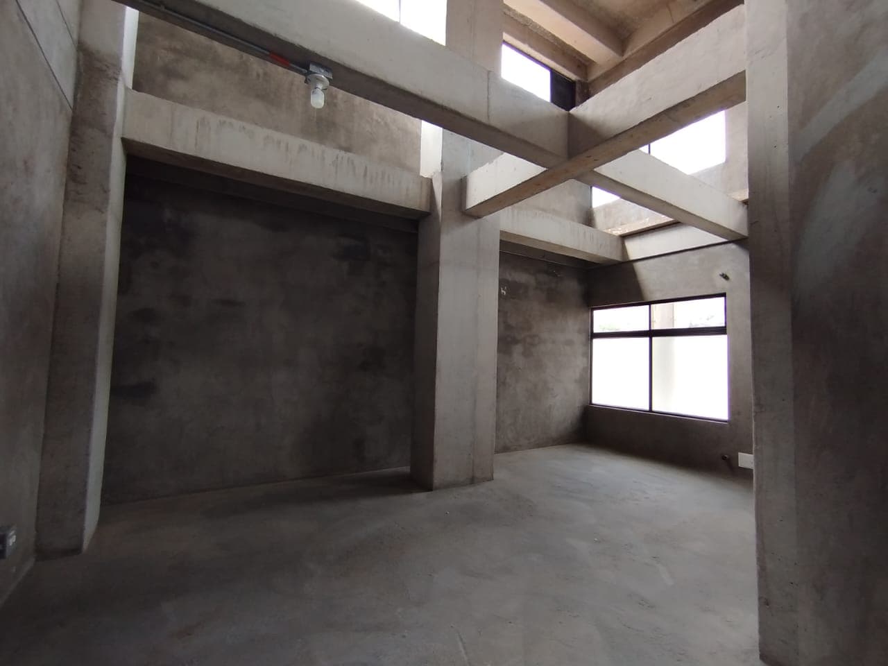 Local en arriendo en Aranjuez, Centro, Medellín — foto 2 de 9