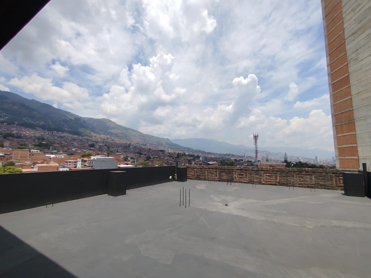 Local en arriendo en Aranjuez, Centro, Medellín — foto 2 de 11