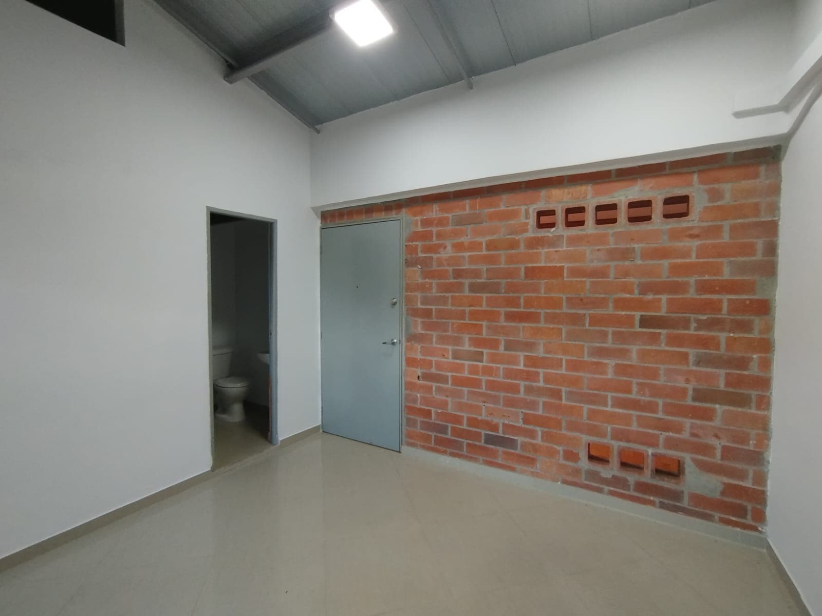 Oficina en arriendo en Las Palmas, Envigado — foto 4 de 13
