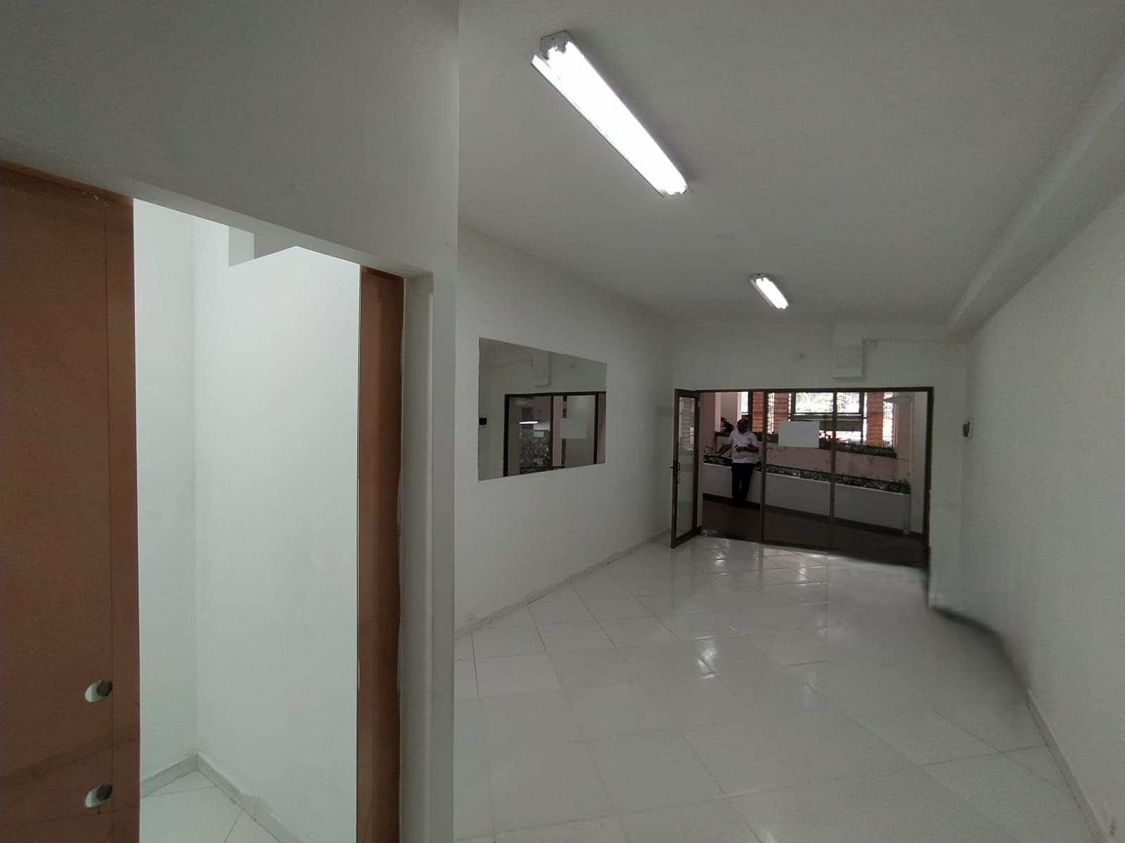 Local en arriendo en Med, Centro, Medellín — foto 3 de 14