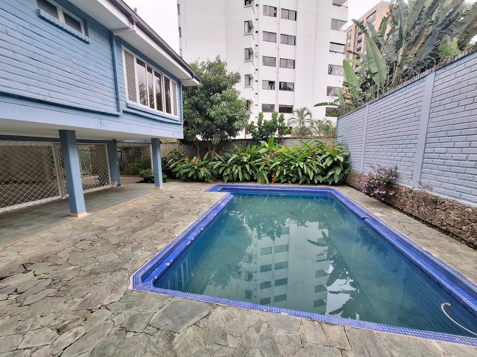 Casa Comercial en arriendo en El Campestre, Poblado, Medellín — foto 2 de 20