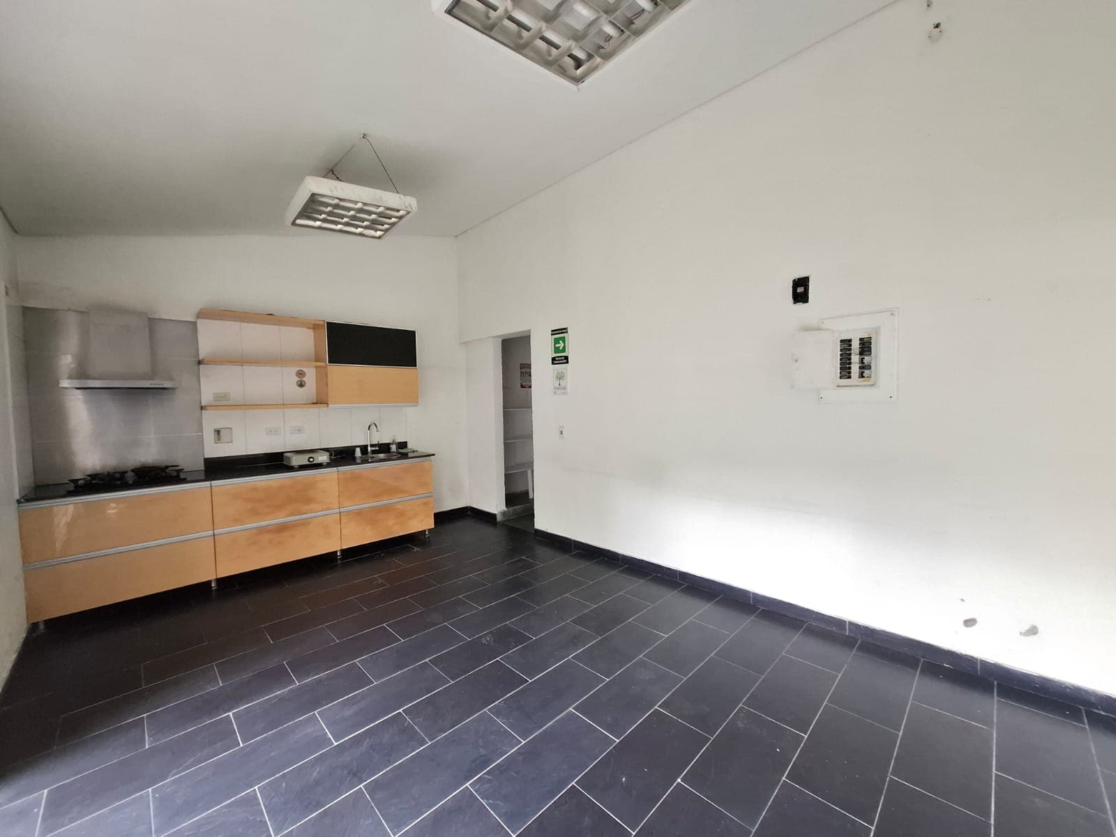 Casa Comercial en arriendo en El Campestre, Poblado, Medellín — foto 5 de 20