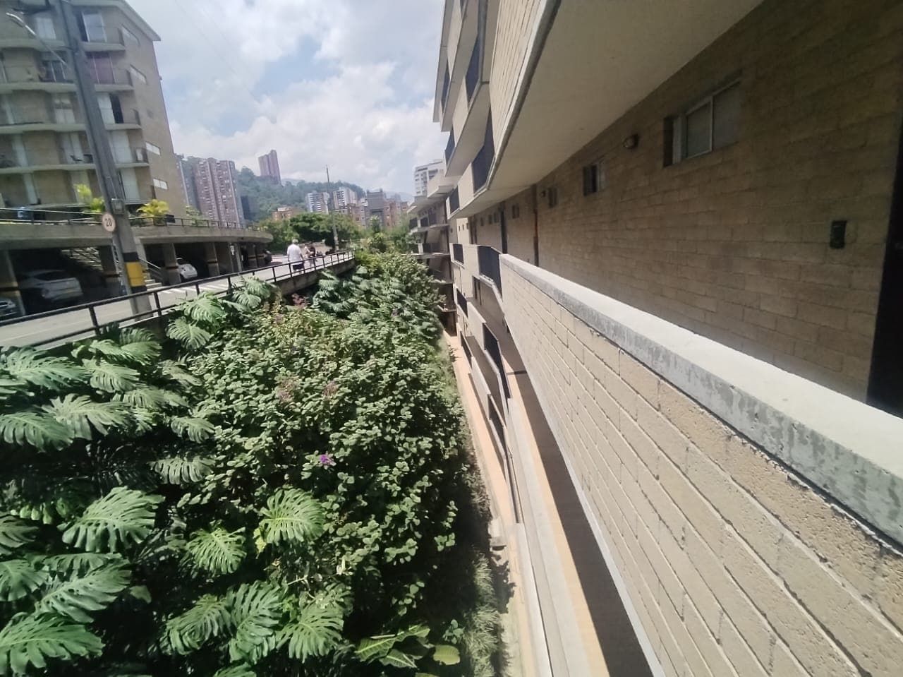 Apartamento en arriendo en Altos Del, Poblado, Medellín — foto 4 de 20