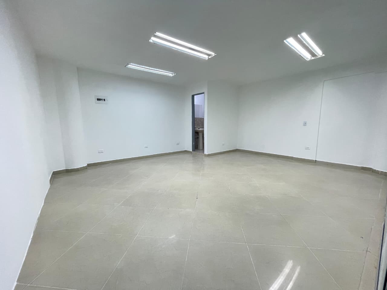 Local en arriendo en Rionegro — foto 2 de 15