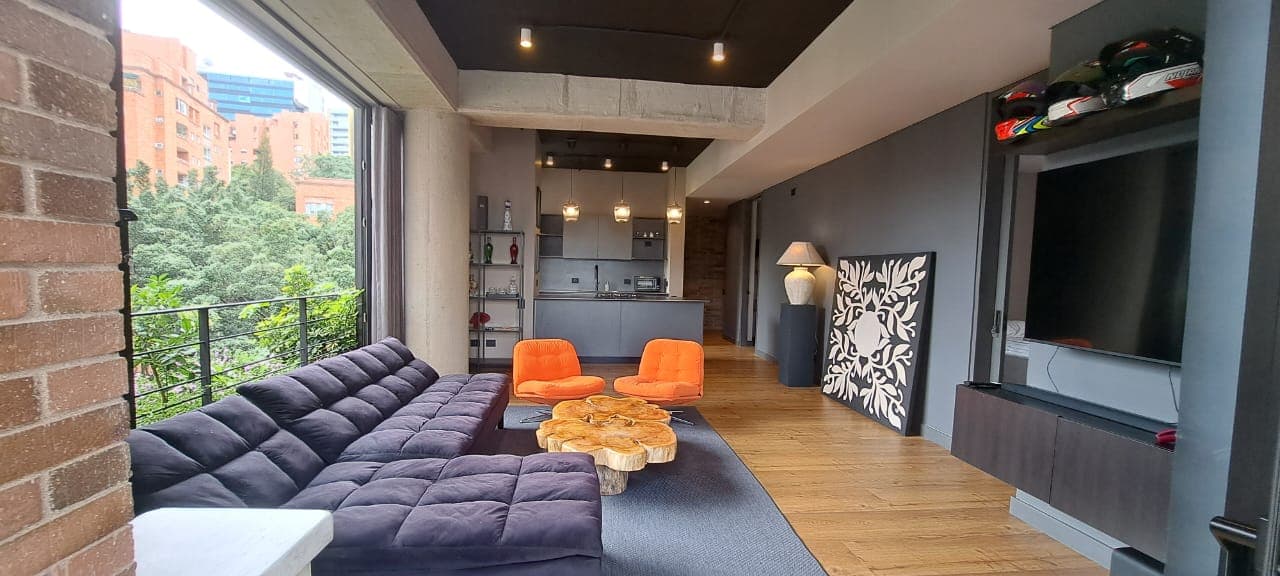 Apartamento en arriendo en Castropol, Poblado, Medellín — foto 4 de 17