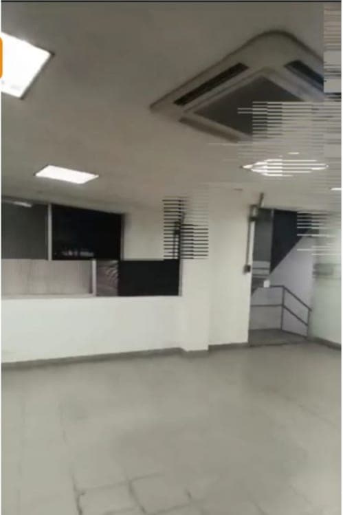 Bodega en arriendo en San Diego, Poblado, Medellín — foto 3 de 6