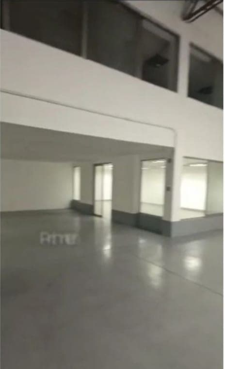 Bodega en arriendo en San Diego, Poblado, Medellín — foto 5 de 6