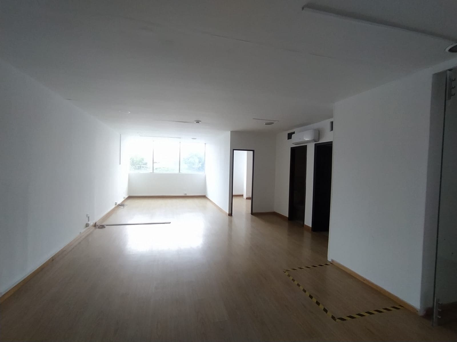 Oficina en arriendo en Zona Industrial De, Belen, Medellín — foto 2 de 20