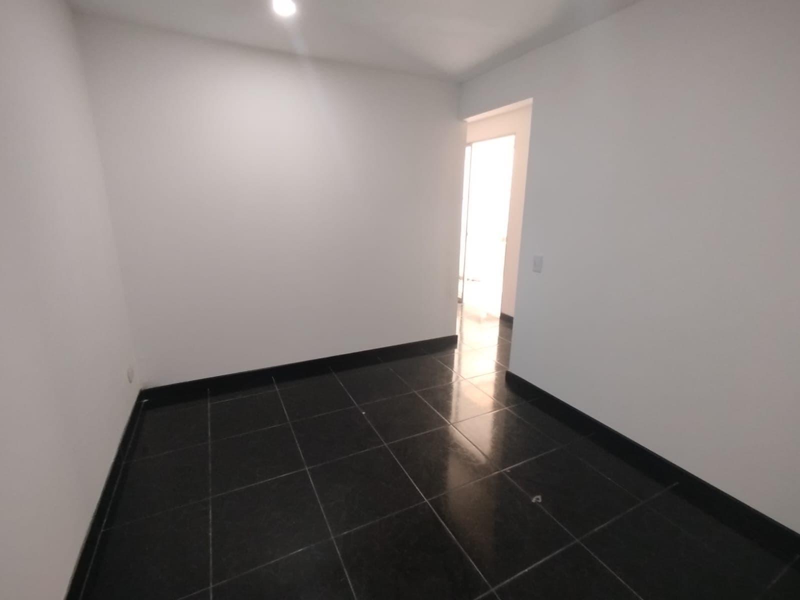 Local en arriendo en Rionegro — foto 5 de 7