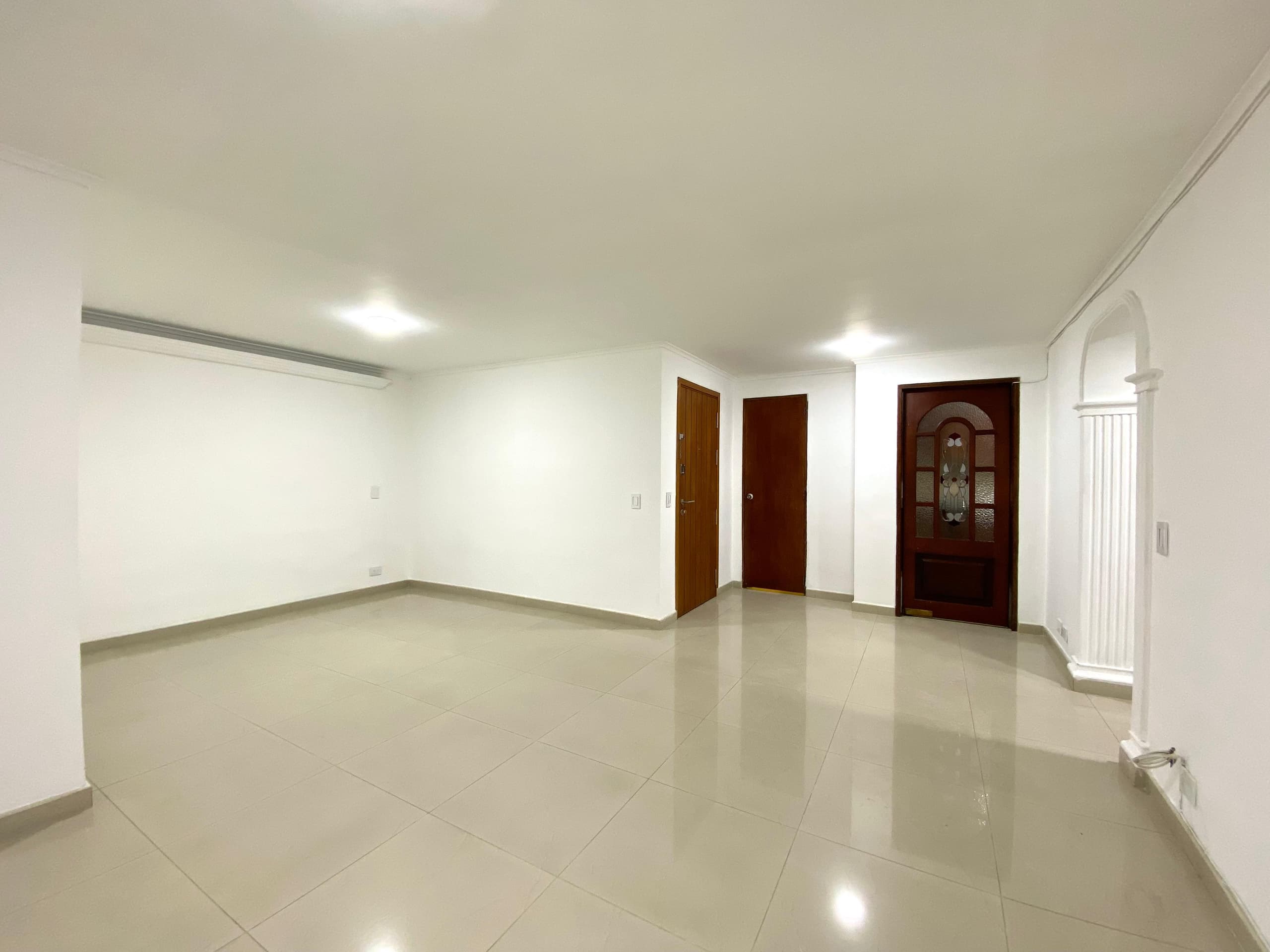 Apartamento en arriendo en Milla de Oro, Poblado, Medellín — foto 3 de 20