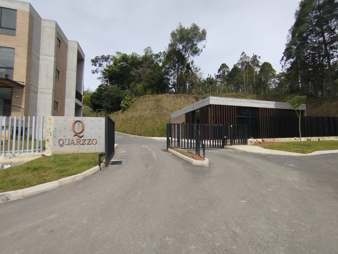Apartamento en arriendo en Retiro — foto 1 de 18