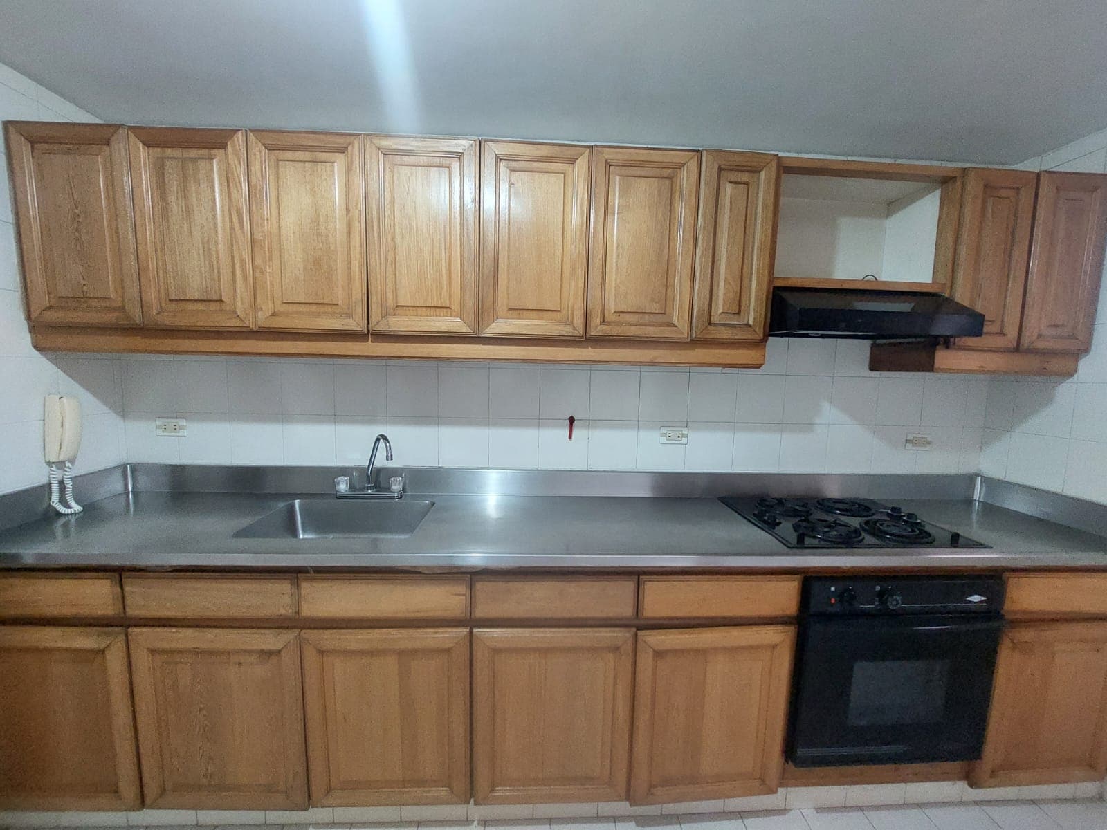 Apartamento en arriendo en Transversal Inferior, Poblado, Medellín — foto 1 de 20