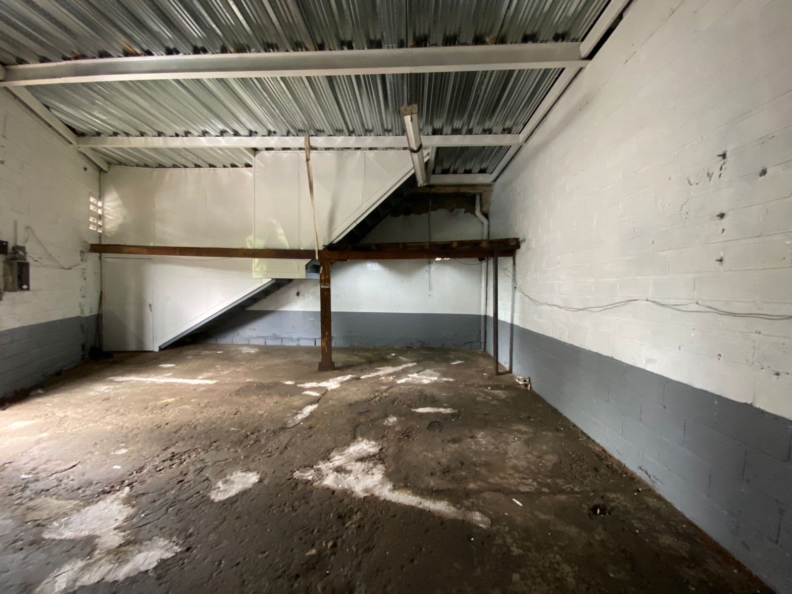Bodega en arriendo en Zona Industrial De, Belen, Medellín — foto 1 de 10