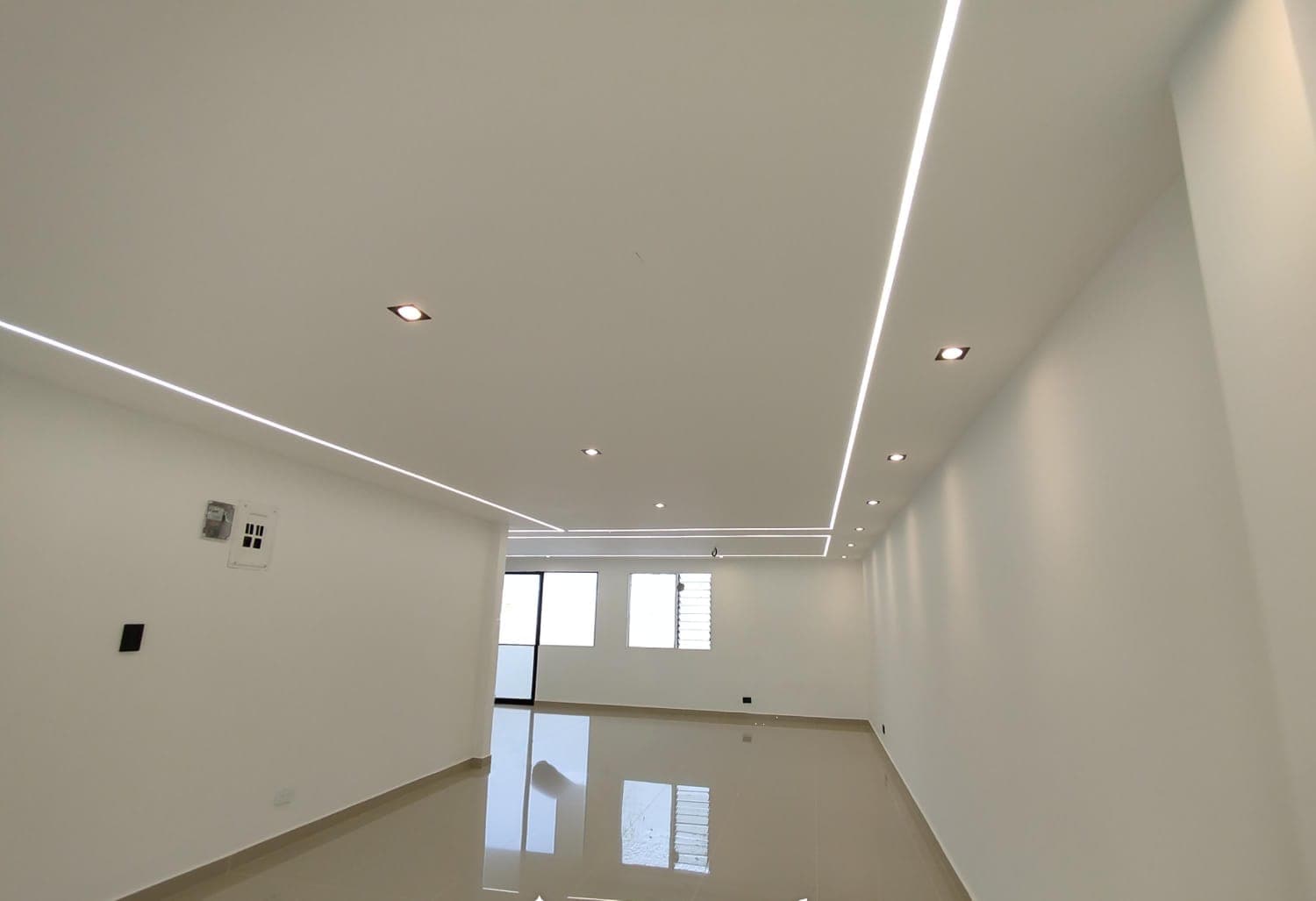 Local en arriendo en Santa Teresita, La America, Medellín — foto 5 de 14