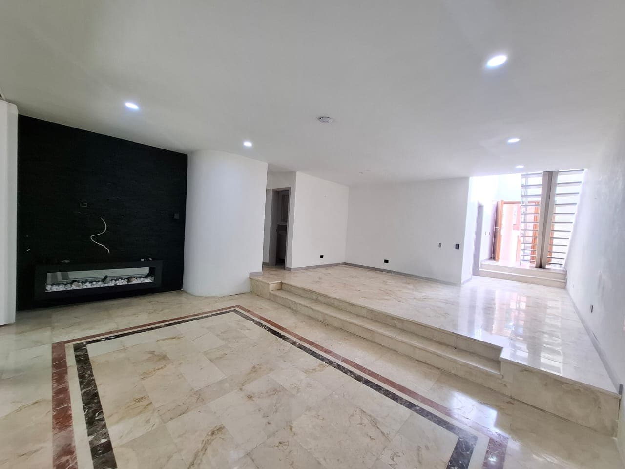 Casa Vivienda en arriendo en Transversal Superior, Poblado, Medellín — foto 4 de 20