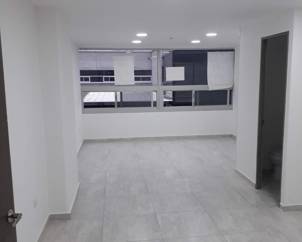 Oficina en arriendo en Rionegro — foto 1 de 12