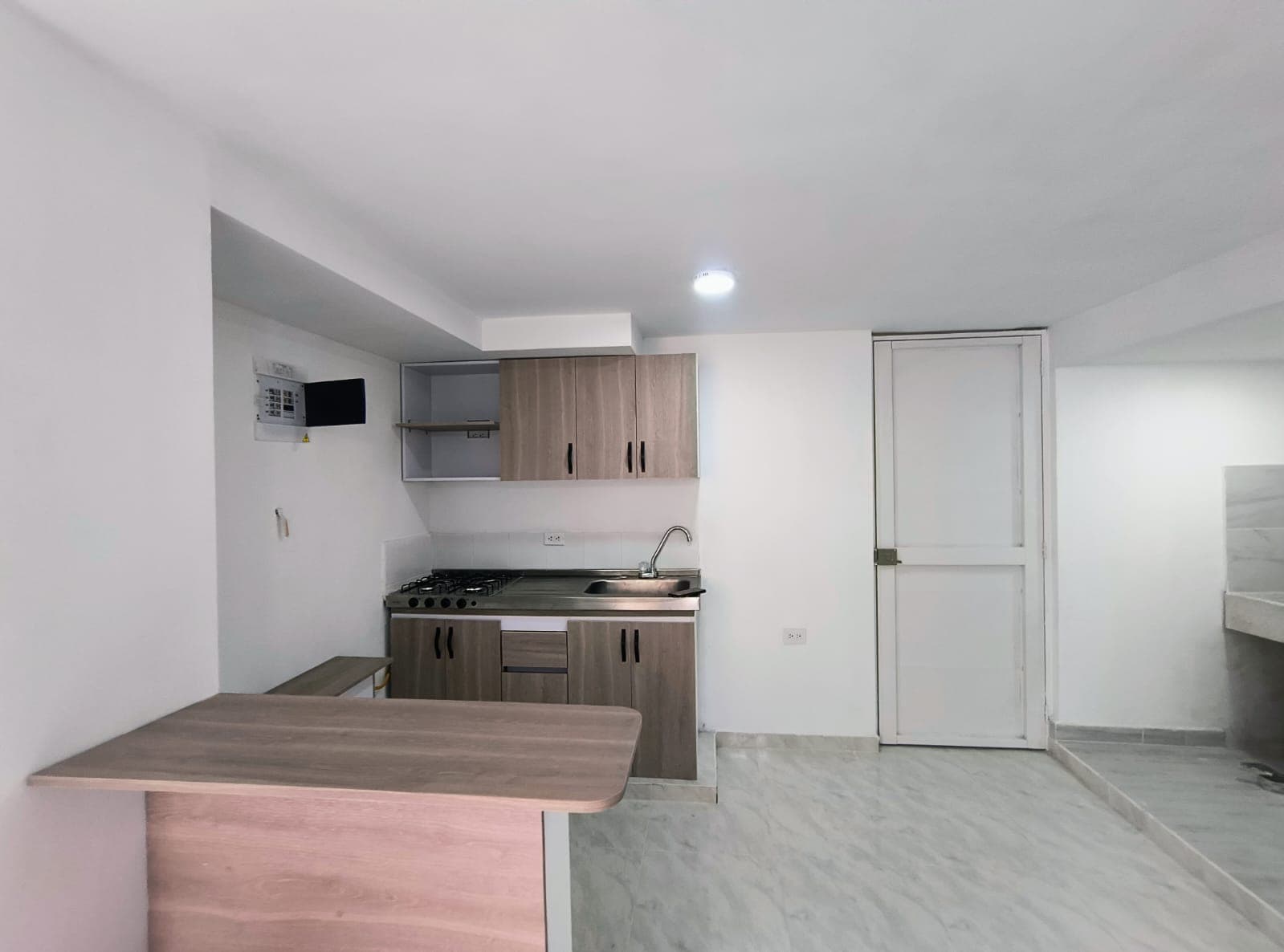 Apartamento en arriendo en San Antonio De Prado, Medellín — foto 1 de 13