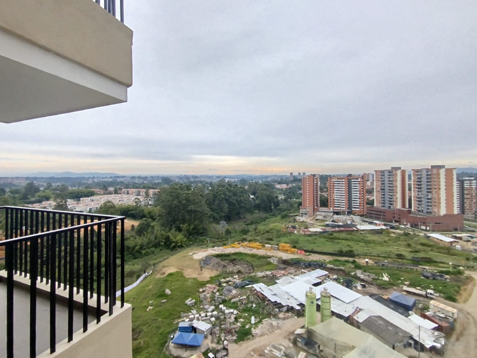 Apartamento en arriendo en Rionegro — foto 3 de 20