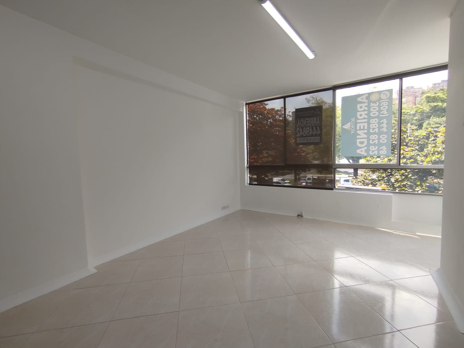 Oficina en arriendo en Belen, Medellín — foto 2 de 12
