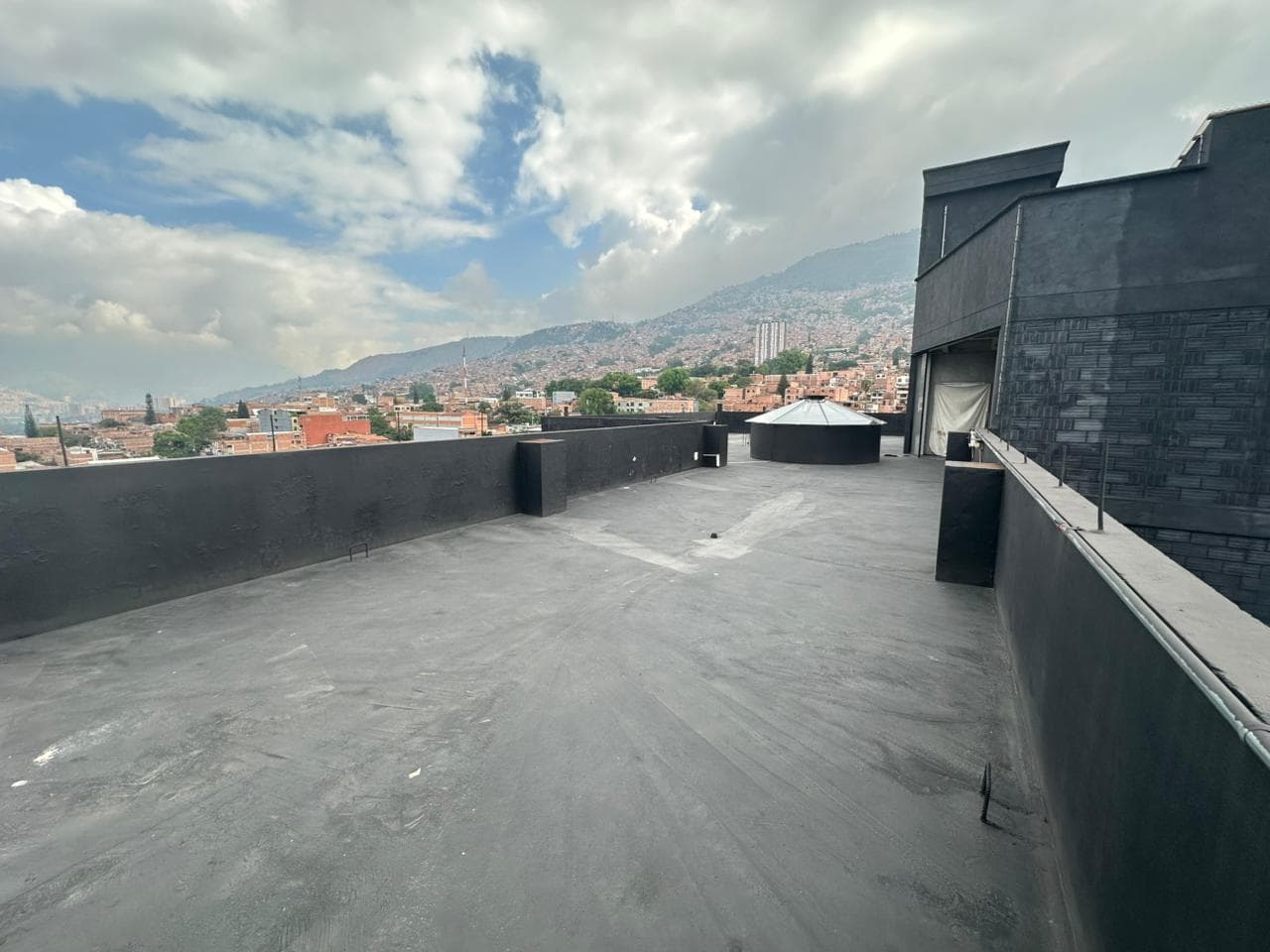Local en arriendo en Aranjuez, Centro, Medellín — foto 3 de 13