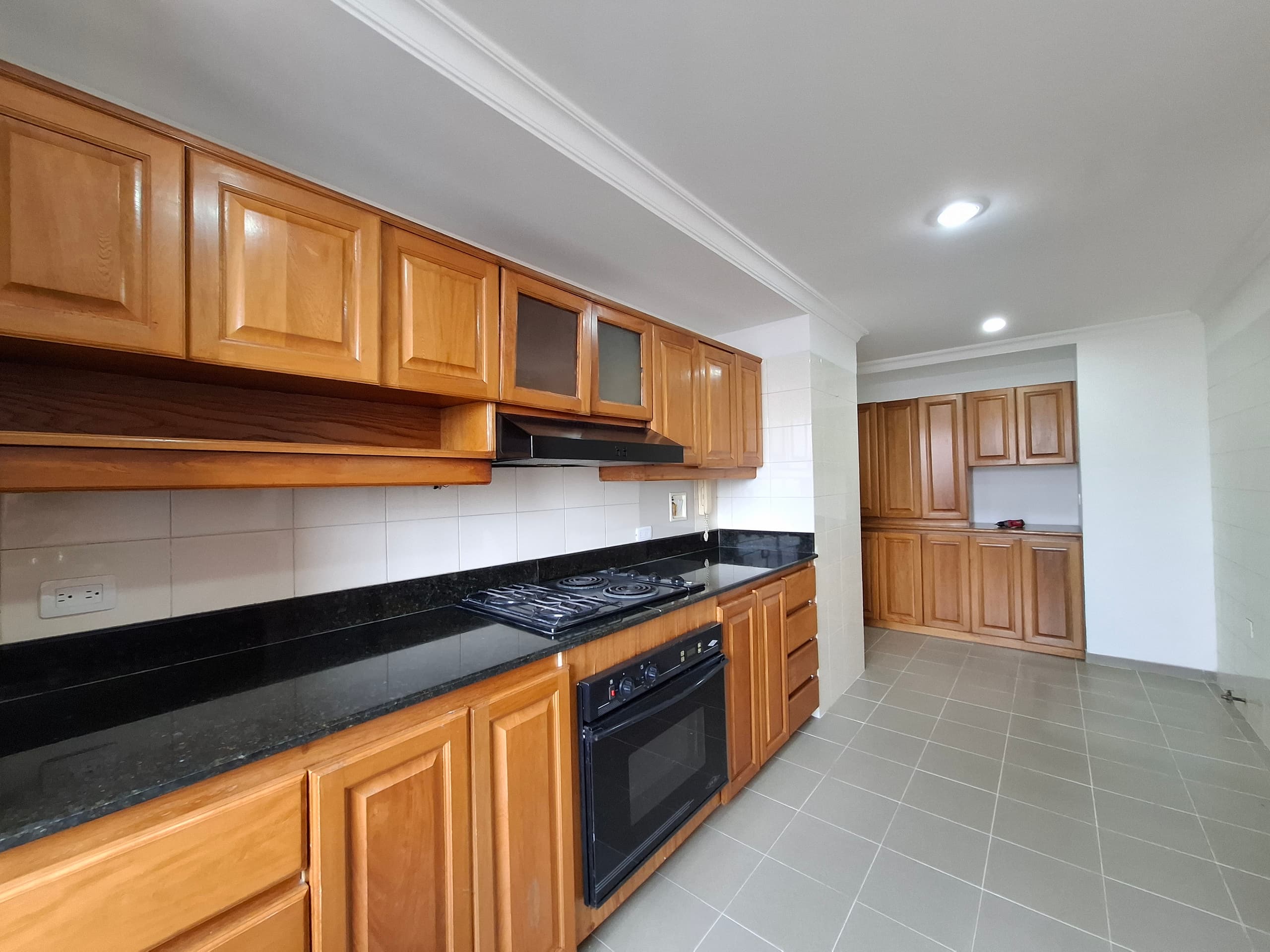 Apartamento en arriendo en Los Balsos, Poblado, Medellín — foto 5 de 20