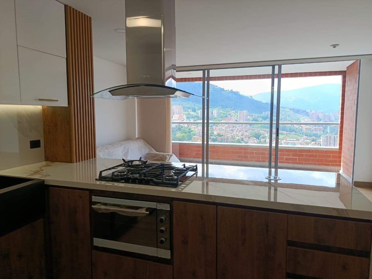 Apartamento en arriendo en Loma De Las Brujas, Envigado — foto 5 de 20