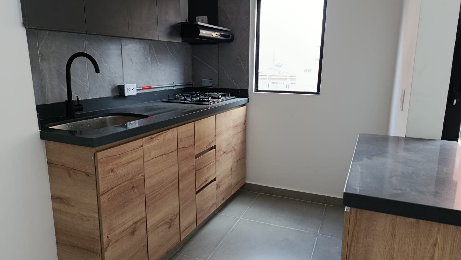 Apartaestudio en arriendo en Boston, Centro, Medellín — foto 5 de 15