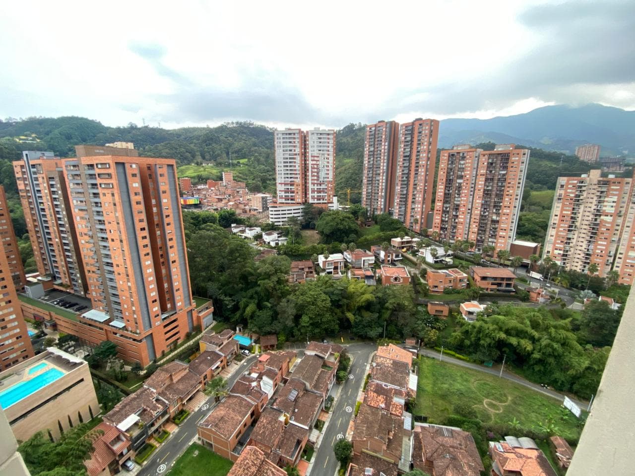 Apartamento en arriendo en Lagos De La Doctora, Sabaneta — foto 1 de 20
