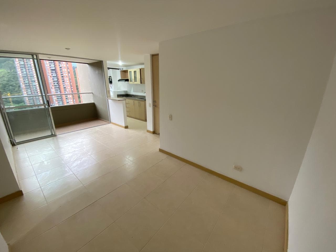 Apartamento en arriendo en Lagos De La Doctora, Sabaneta — foto 5 de 20