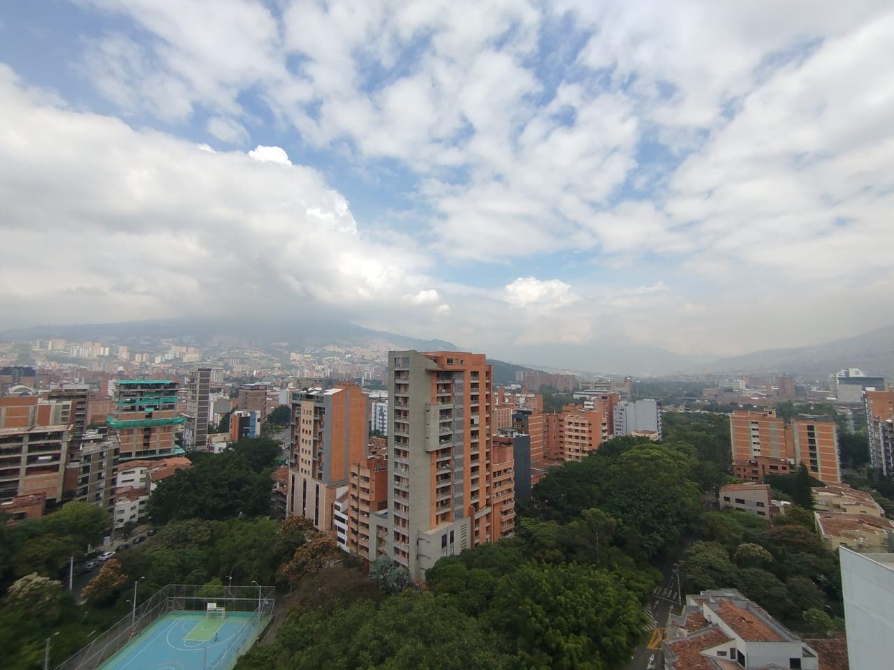 Apartamento en arriendo en Los Conquistadores, Laureles, Medellín — foto 4 de 20