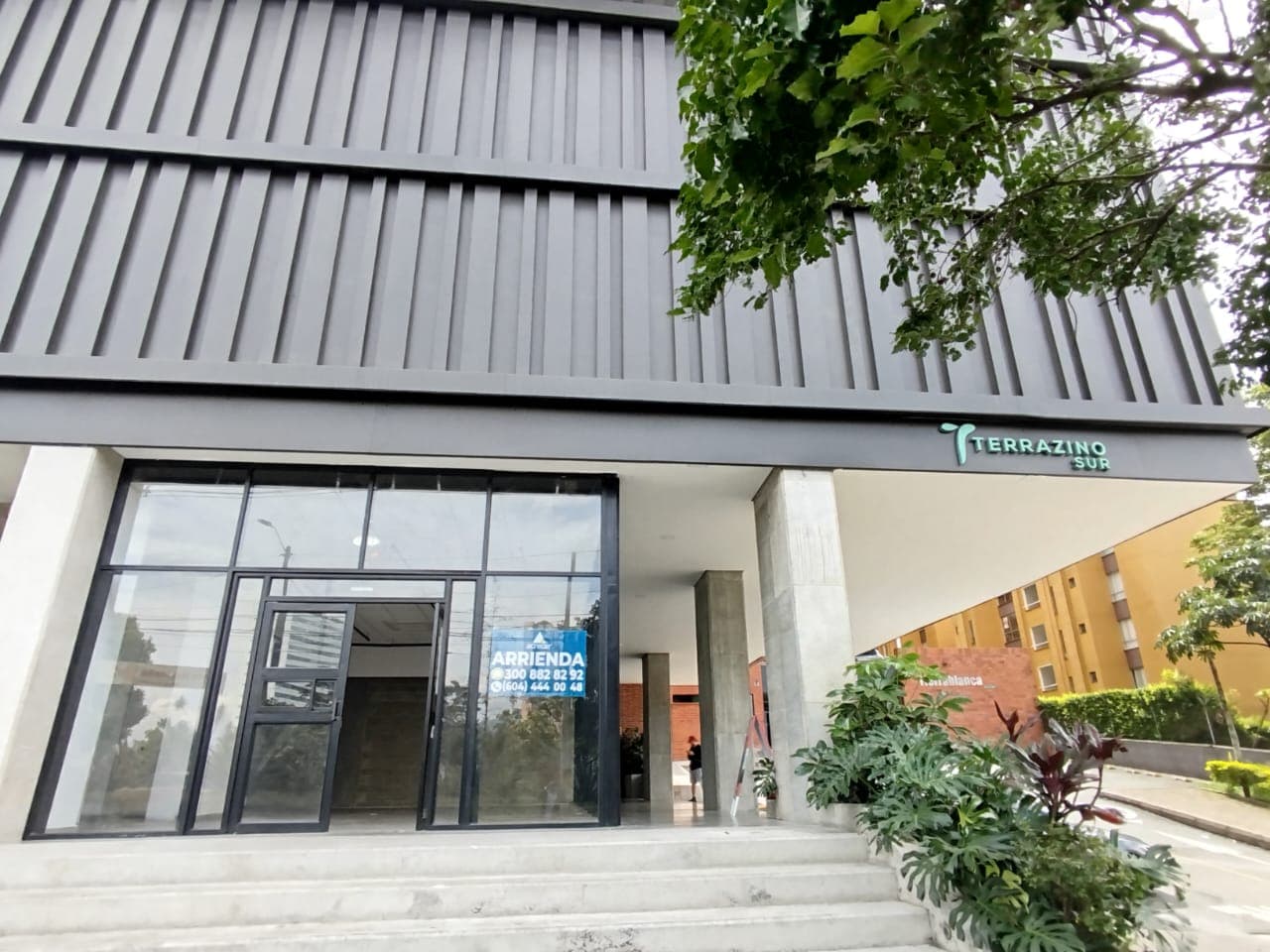 Local en arriendo en Mayorca, Envigado — foto 1 de 13