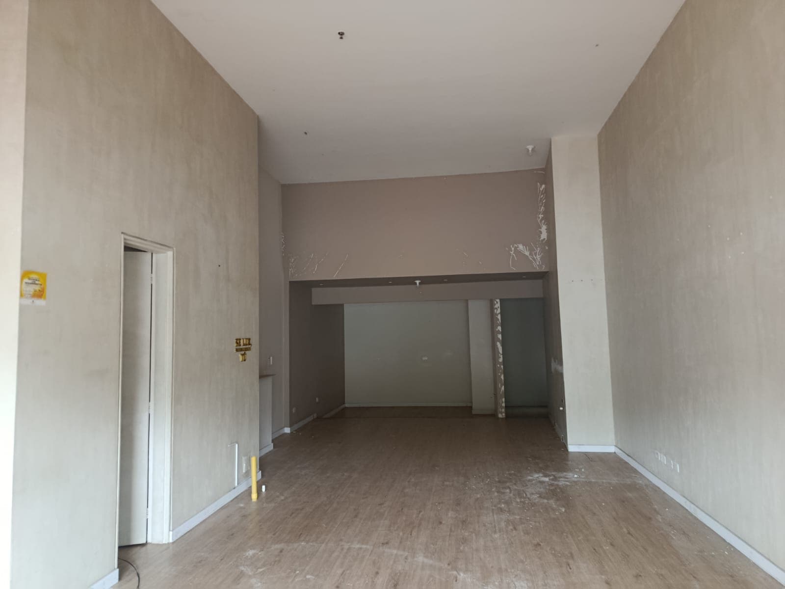 Local en arriendo en Las Palmas M, Poblado, Medellín — foto 3 de 11